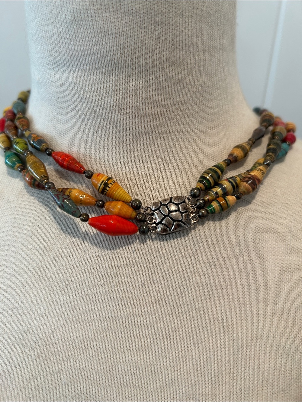 Multi layer Necklace - Picture 4 of 7